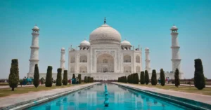 Read more about the article Unknown Facts and Intriguing History of the Taj Mahal