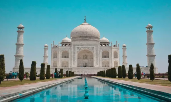 Unknown Facts and Intriguing History of the Taj Mahal