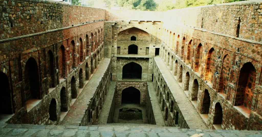 Agrasen ki Baoli New Delhi India 20070127