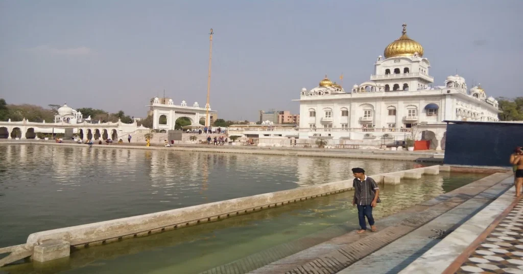 Gurudwara Bangla Sahib delhi